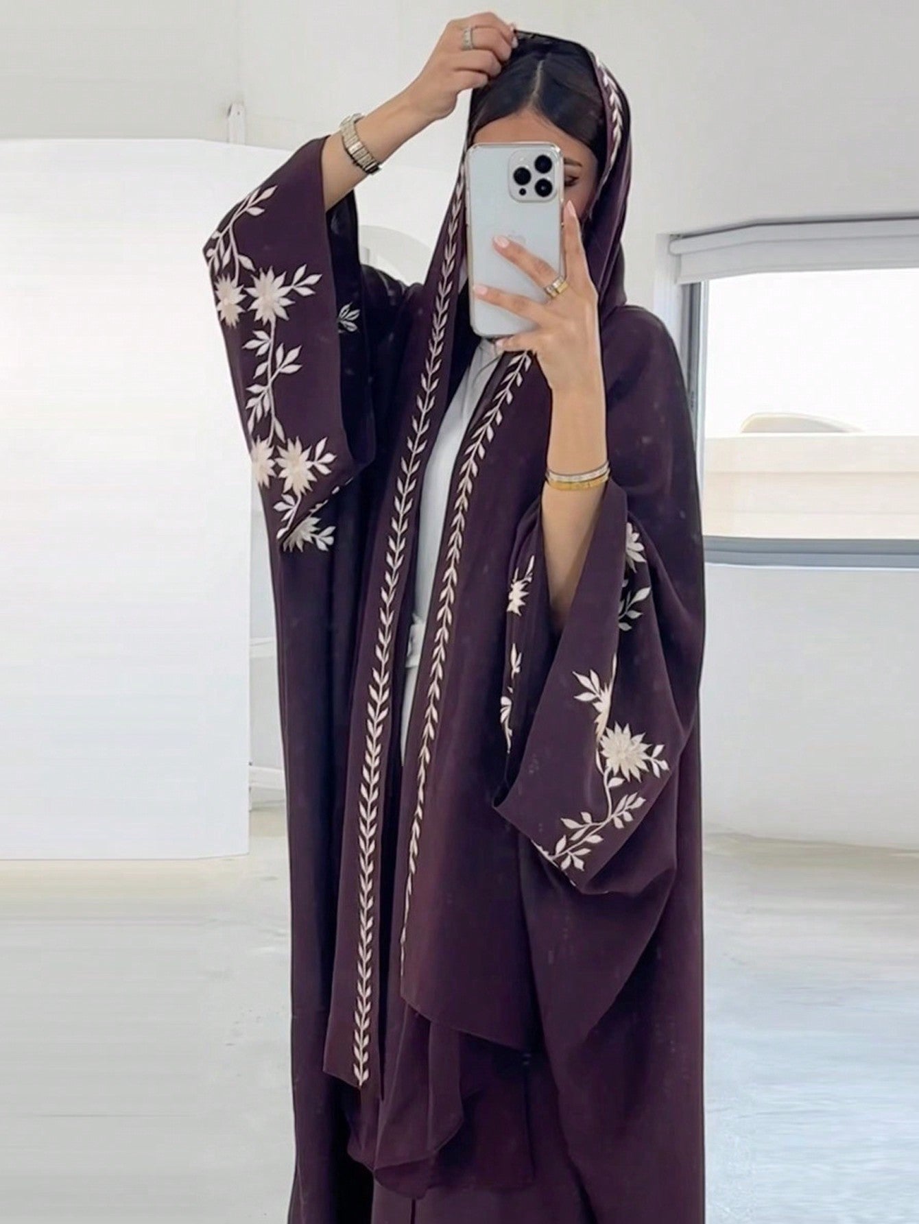 SAMA Abaya