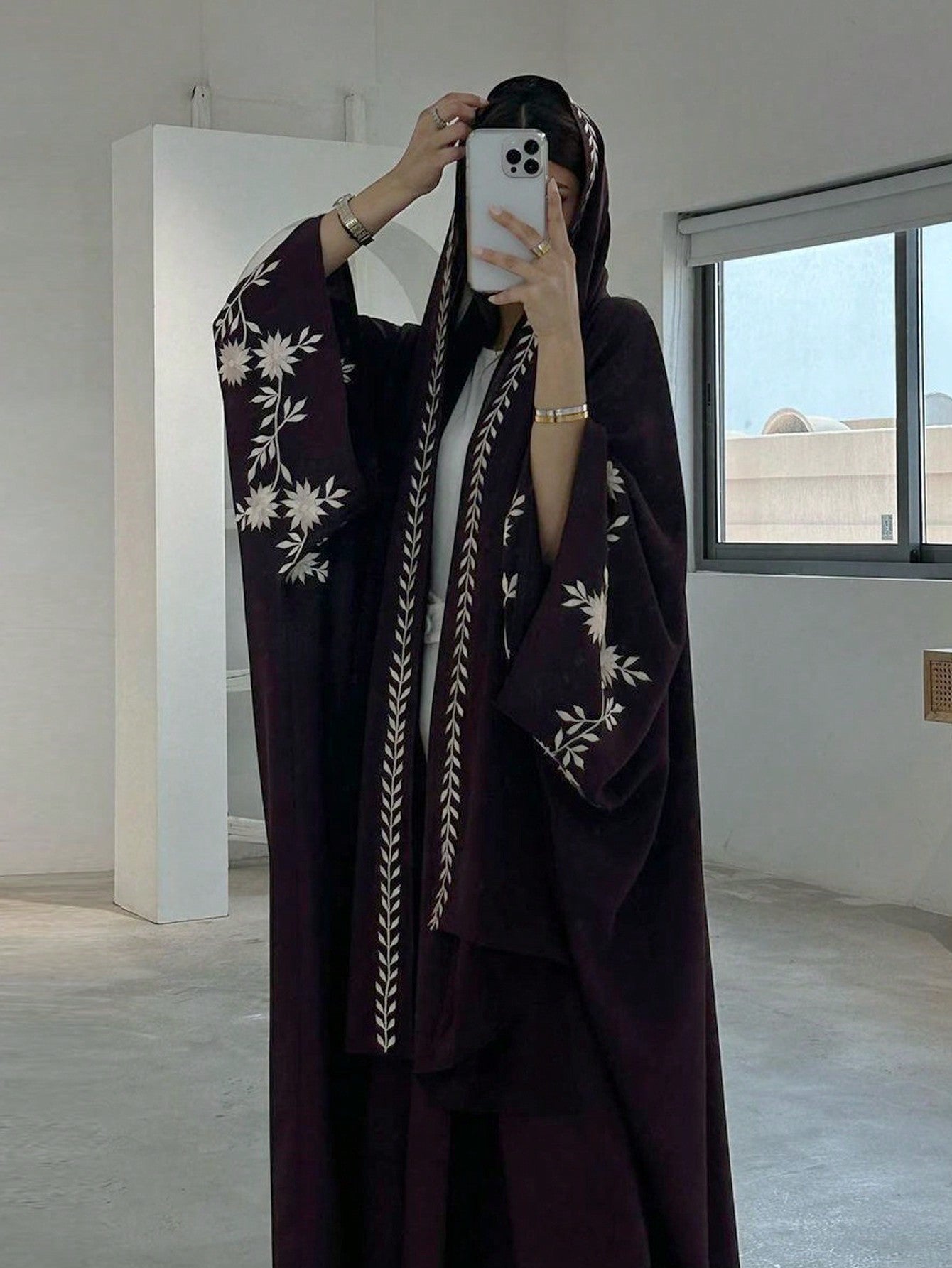 SAMA Abaya